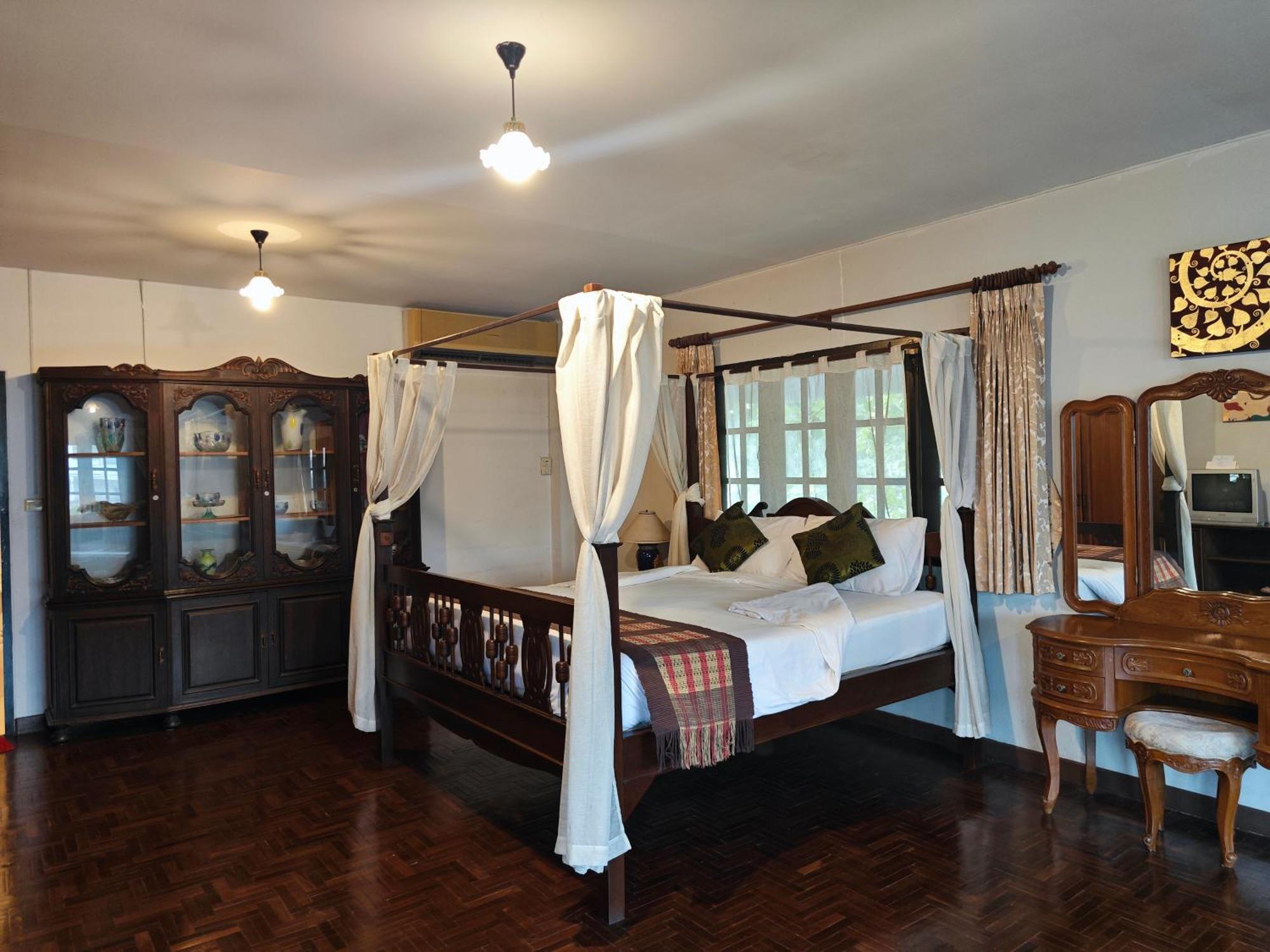 The Royal Shilton Resort Чиангмай Экстерьер фото